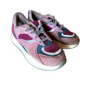 Kizik Shoes Phoenix Kids Pink Slip On Play Tennis Running Sneakers Girls sz 1Y
